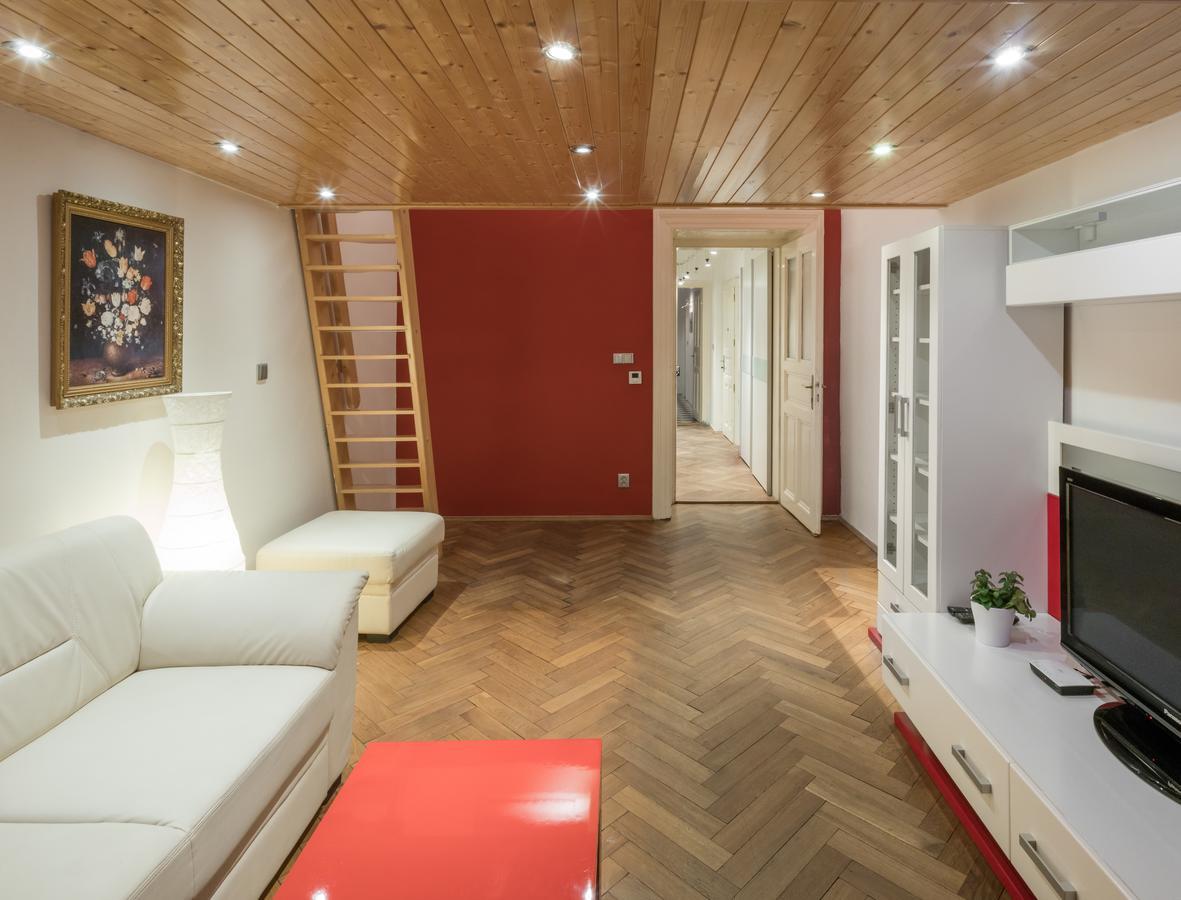 Mordecai 12 By Adrez Apartament